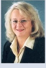 Christa Bernt: Expertin für Finanzbuchhaltung und Lohnabrechung